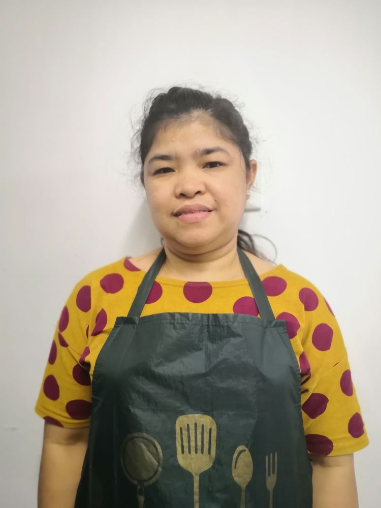 QUINAGON NORILYN PINULIA